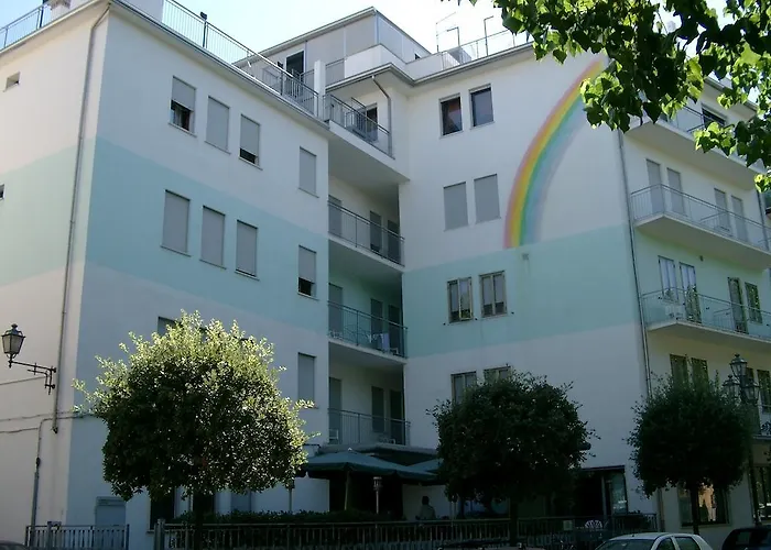 Arcobaleno Hotel *